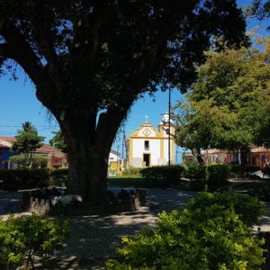 Praça da Igreja no Arraial d'Ajuda